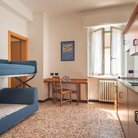 Residenza Adelaide Aparthotel Finale Ligure Bagian luar foto