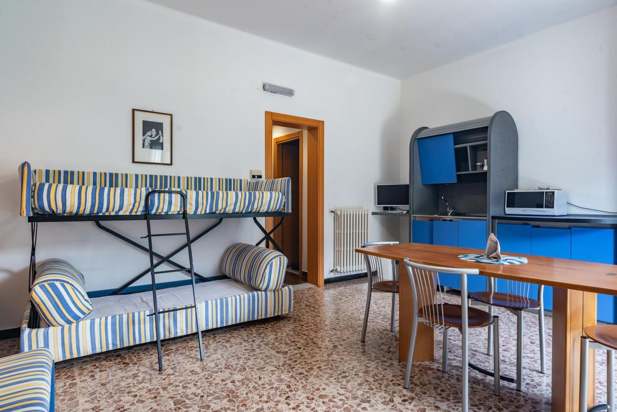Residenza Adelaide Aparthotel Finale Ligure Bagian luar foto