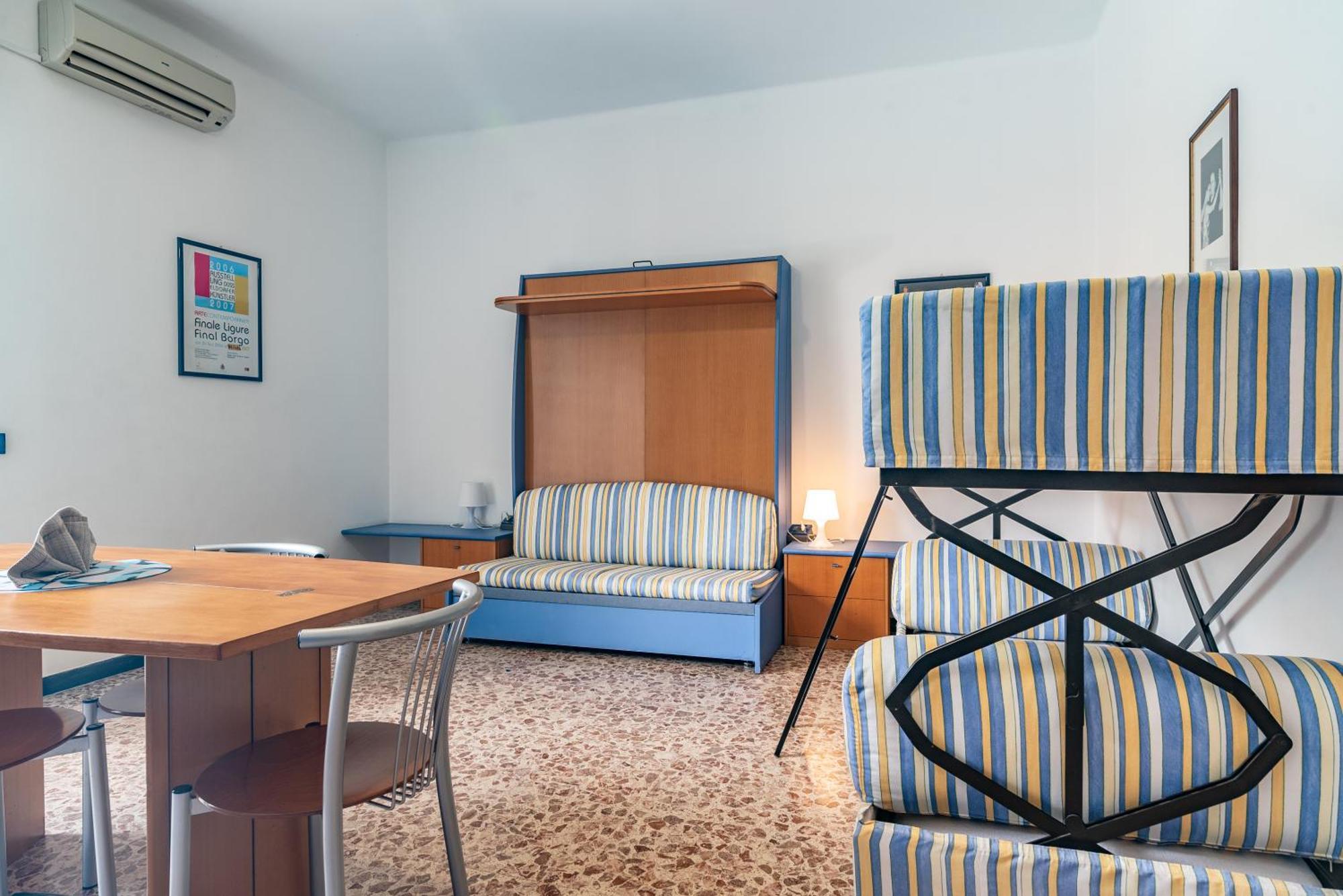 Residenza Adelaide Aparthotel Finale Ligure Bagian luar foto