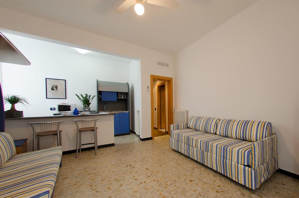 Residenza Adelaide Aparthotel Finale Ligure Bagian luar foto
