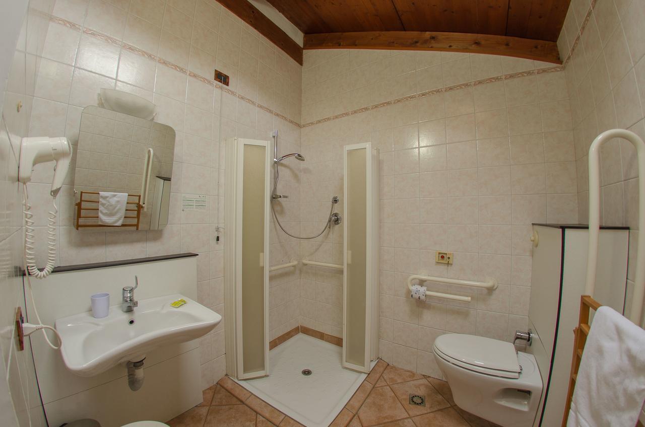 Residenza Adelaide Aparthotel Finale Ligure Bagian luar foto
