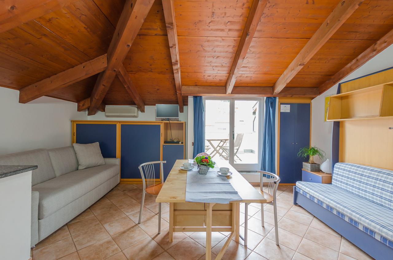Residenza Adelaide Aparthotel Finale Ligure Bagian luar foto