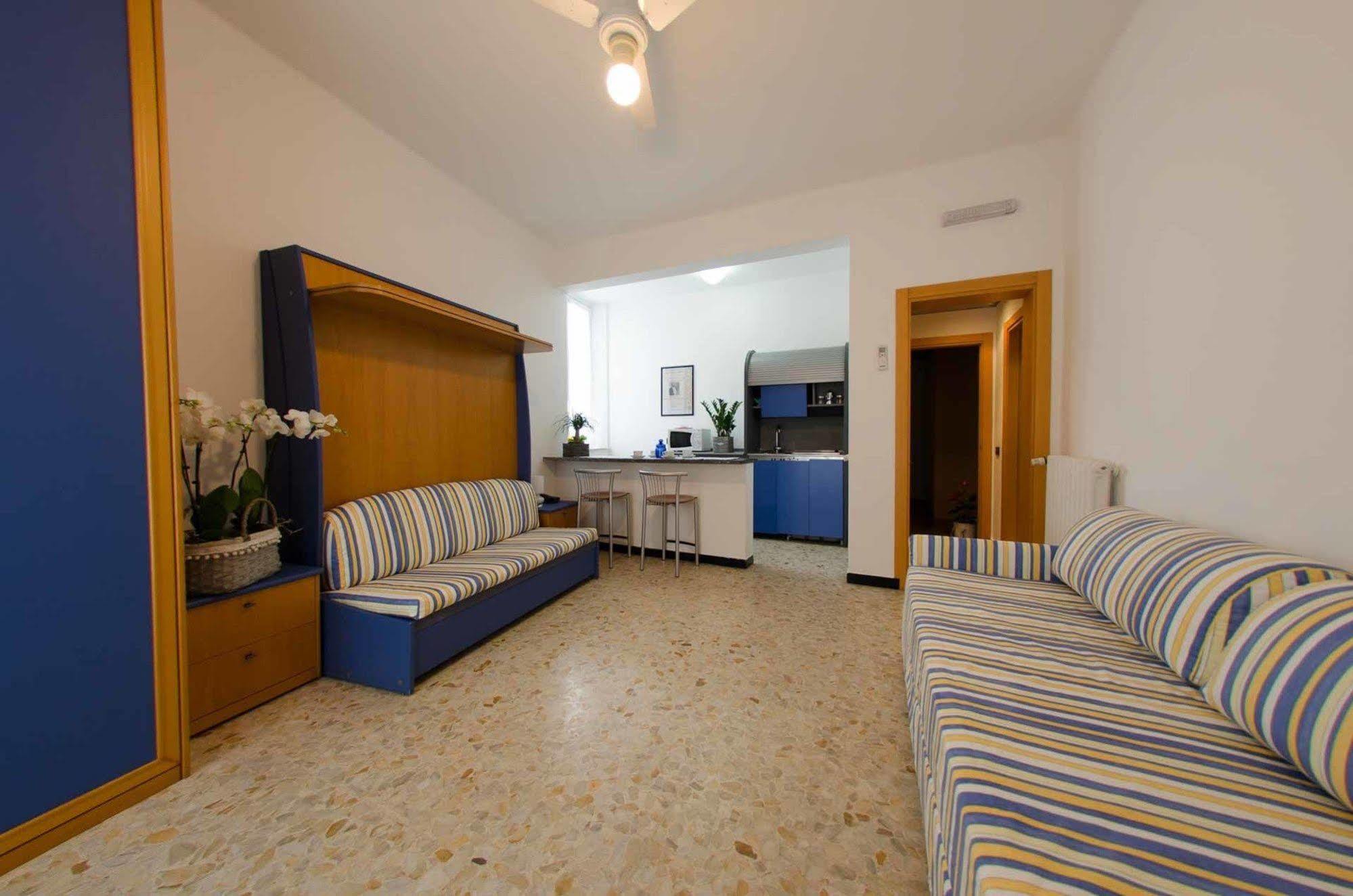 Residenza Adelaide Aparthotel Finale Ligure Bagian luar foto