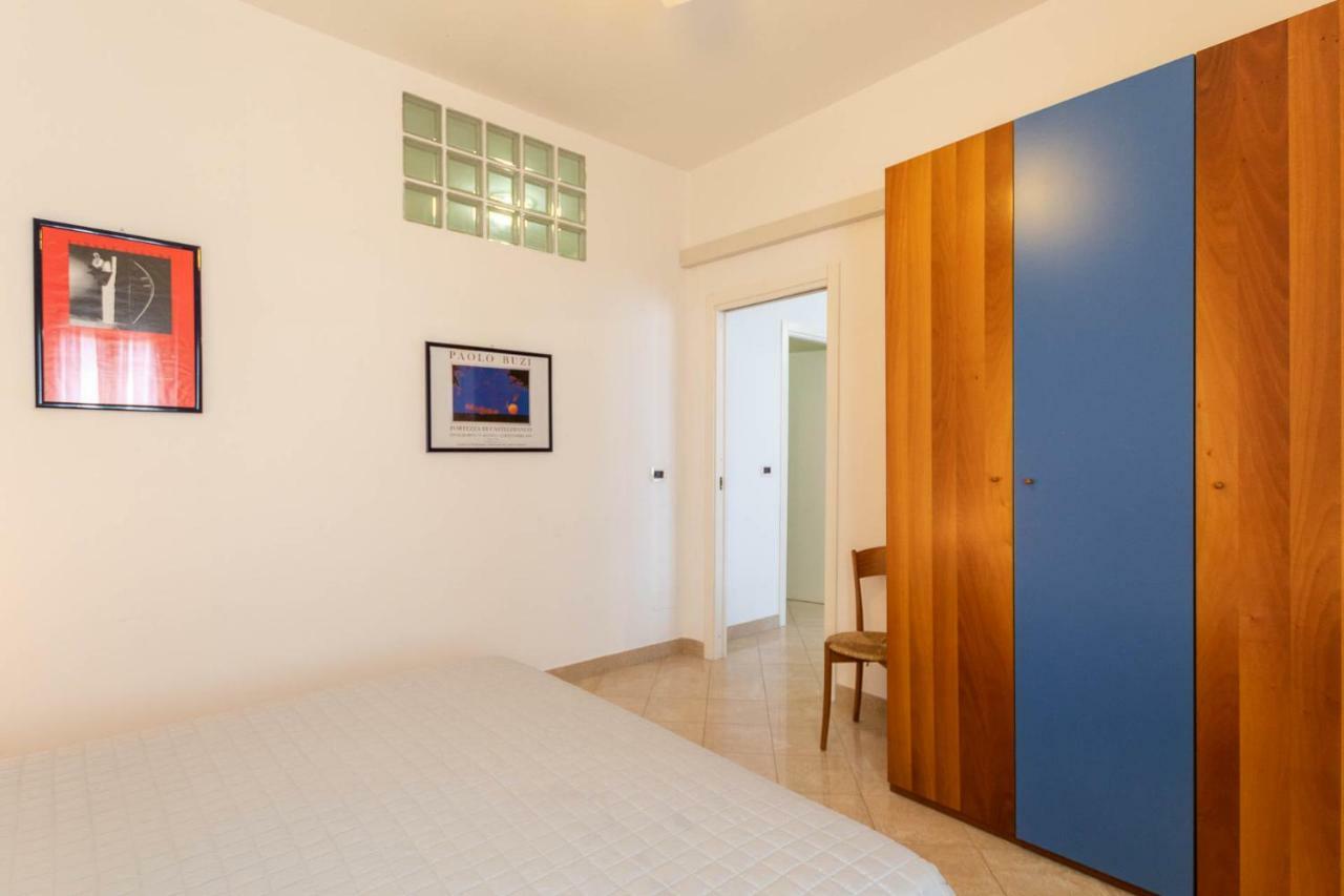 Residenza Adelaide Aparthotel Finale Ligure Bagian luar foto