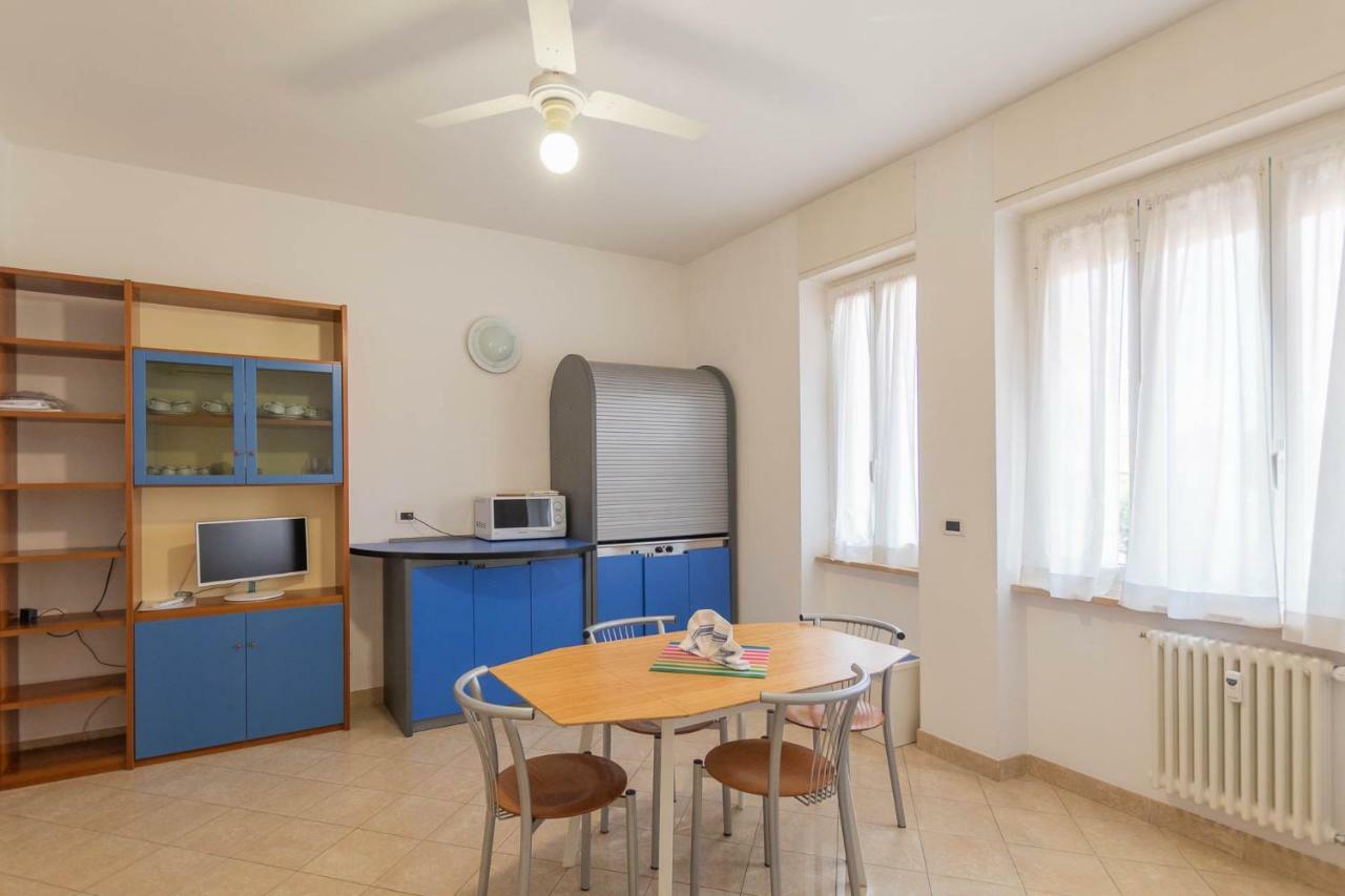Residenza Adelaide Aparthotel Finale Ligure Bagian luar foto